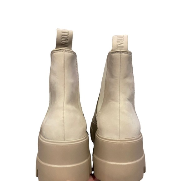 NWOB TORAL Revolve Mara Bootie Suede Leather Boots Chunky Sole Size 39 US9 Igloo - Picture 5 of 9